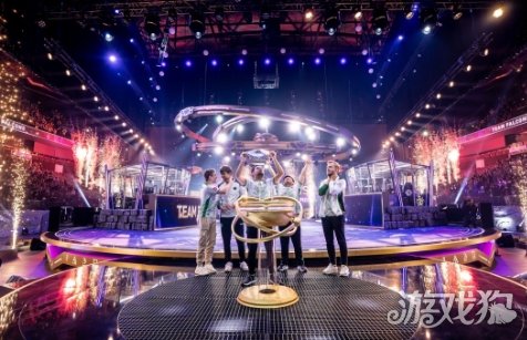 《DOTA2》TI15将在上海东方体育中心举办(图2) 《DOTA2》TI15将在上海东方体育中心举办(图2)